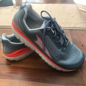 Altra Provision 5 Running Shoes, size Women’s 9.5